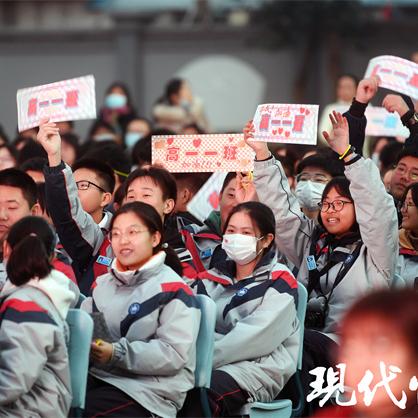 2025新澳门正版免费挂牌灯牌又新奥天天全年免费大全-闭环剖析、解释与落实又远离误导的假承诺